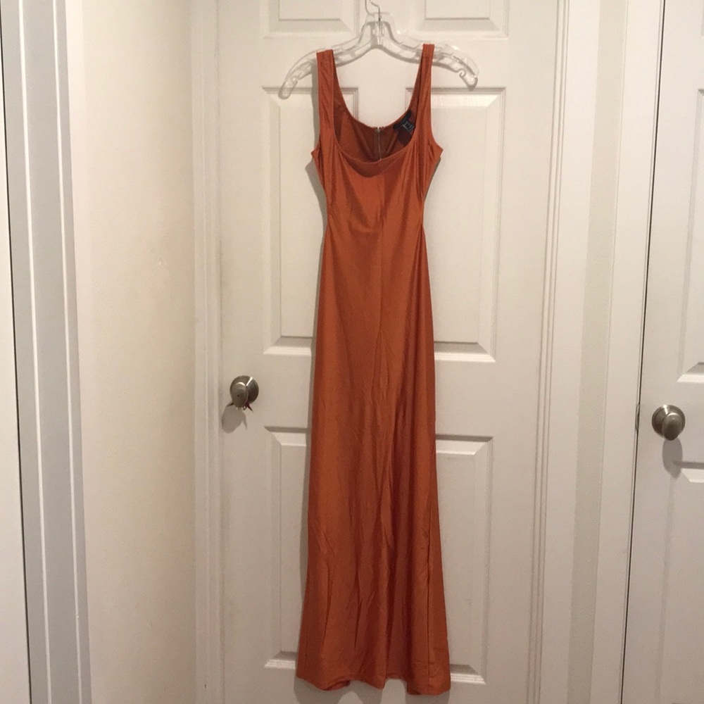 Elegant dress by forever 21